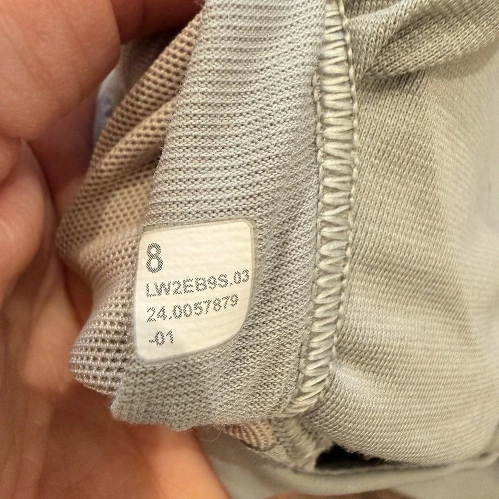 LULULEMON Energy Bra Long Line Bra Bone Strappy Back Size 8, B-D Cup - Picture 5 of 5